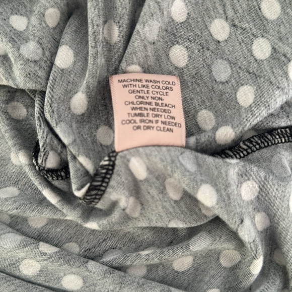 Philosophy Woman 1X soft knit black gray cream polka dot curve hem stretchy top - Picture 9 of 9